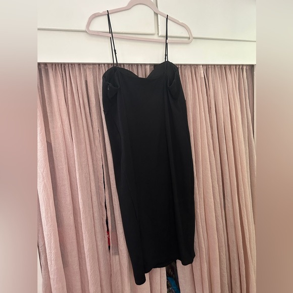 Socialite size Xl black dress with lace and cute buttons and adjustable straps - Picture 1 of 3